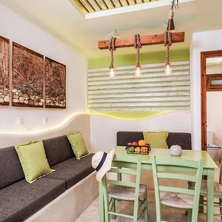 Agrilionas Hotel Marathokampos Bagian luar foto