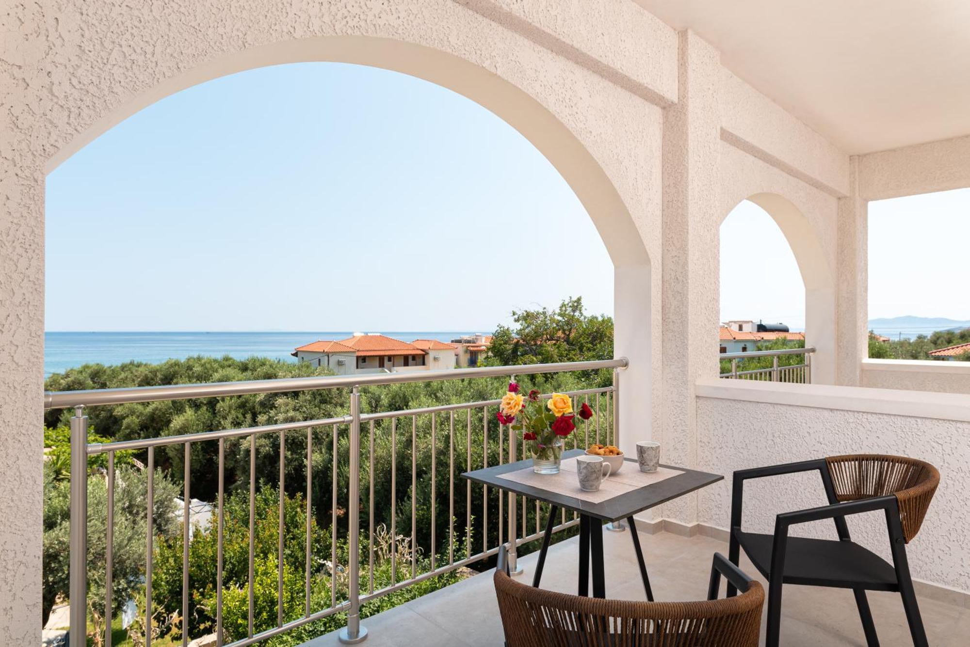 Agrilionas Hotel Marathokampos Bagian luar foto