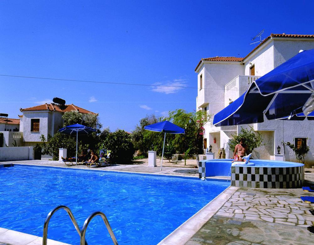 Agrilionas Hotel Marathokampos Bagian luar foto